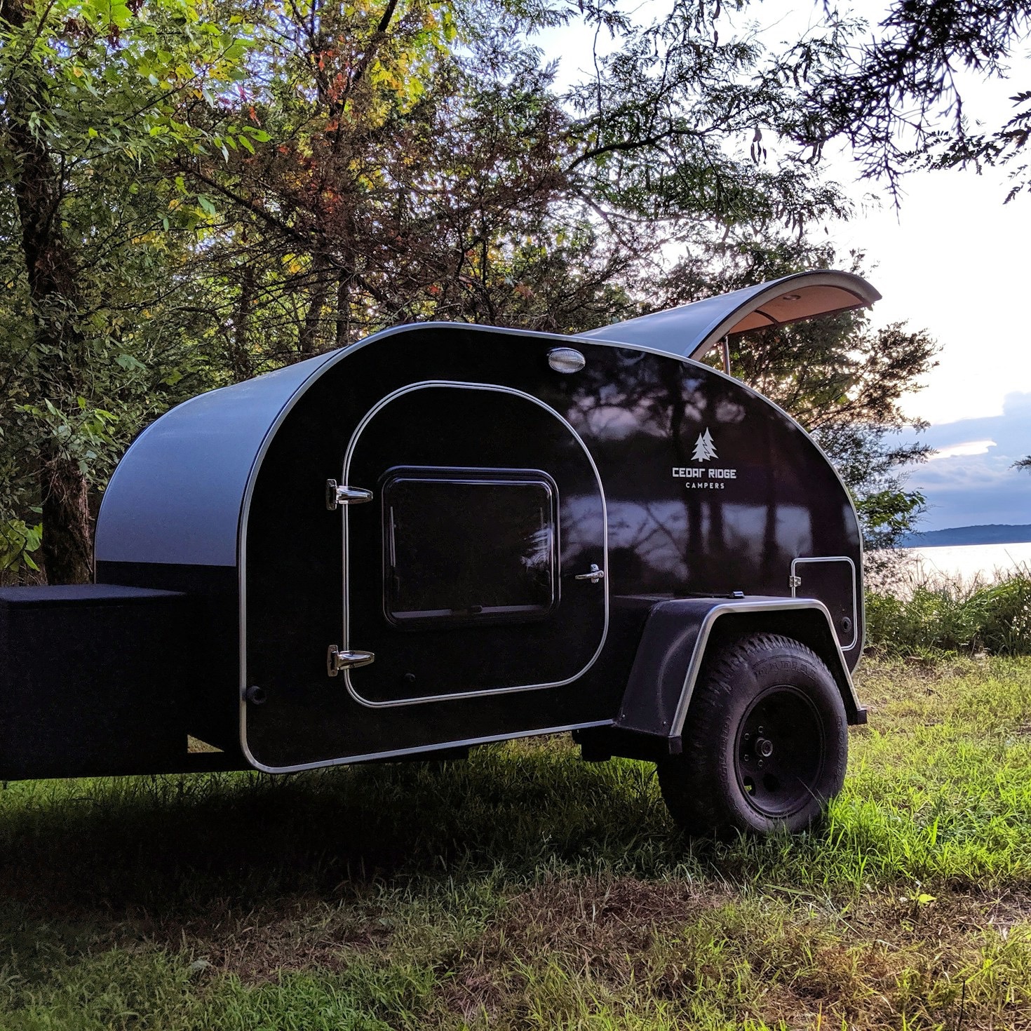 Mehr über den Artikel erfahren Modulares Camping: Maximale Flexibilität für jedes Outdoor-Abenteuer